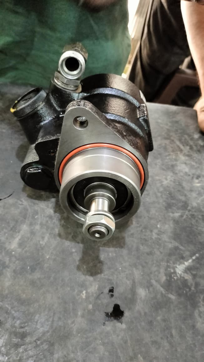 LEYPARTS STEERING PUMP LEYLAND BS6 24 NUMBER BOLT spare part